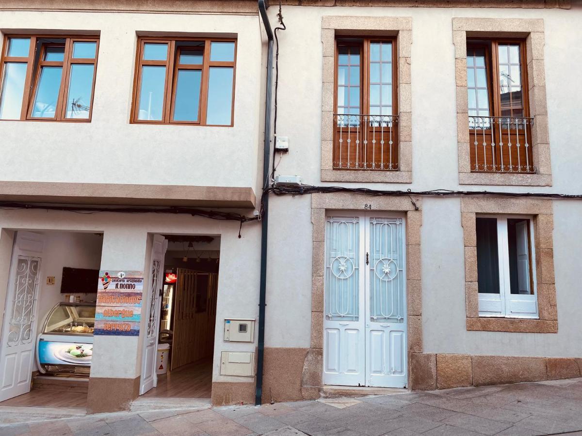 Albergue Y Gelateria Il Nonno Sarria Ngoại thất bức ảnh